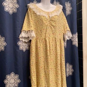 Women’s dress